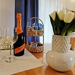Apartment In The Centre Of Trogir