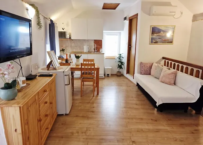 In The Centre Of * 特罗吉尔