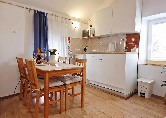 In The Centre Of 公寓 特罗吉尔